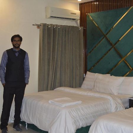 Rose Valet Guest House 이슬라마바드 외부 사진