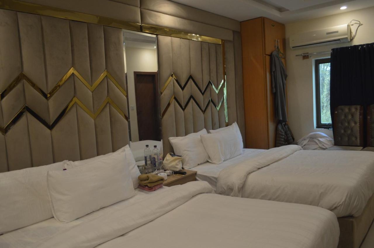Rose Valet Guest House 이슬라마바드 외부 사진
